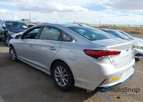 2018 Hyundai Sonata Se z USA, uszkodzony, nr VIN 5NPE24AF4JH658614